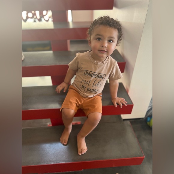 SHARING YOURS & MINE ❤️ - Picture 5 of 10